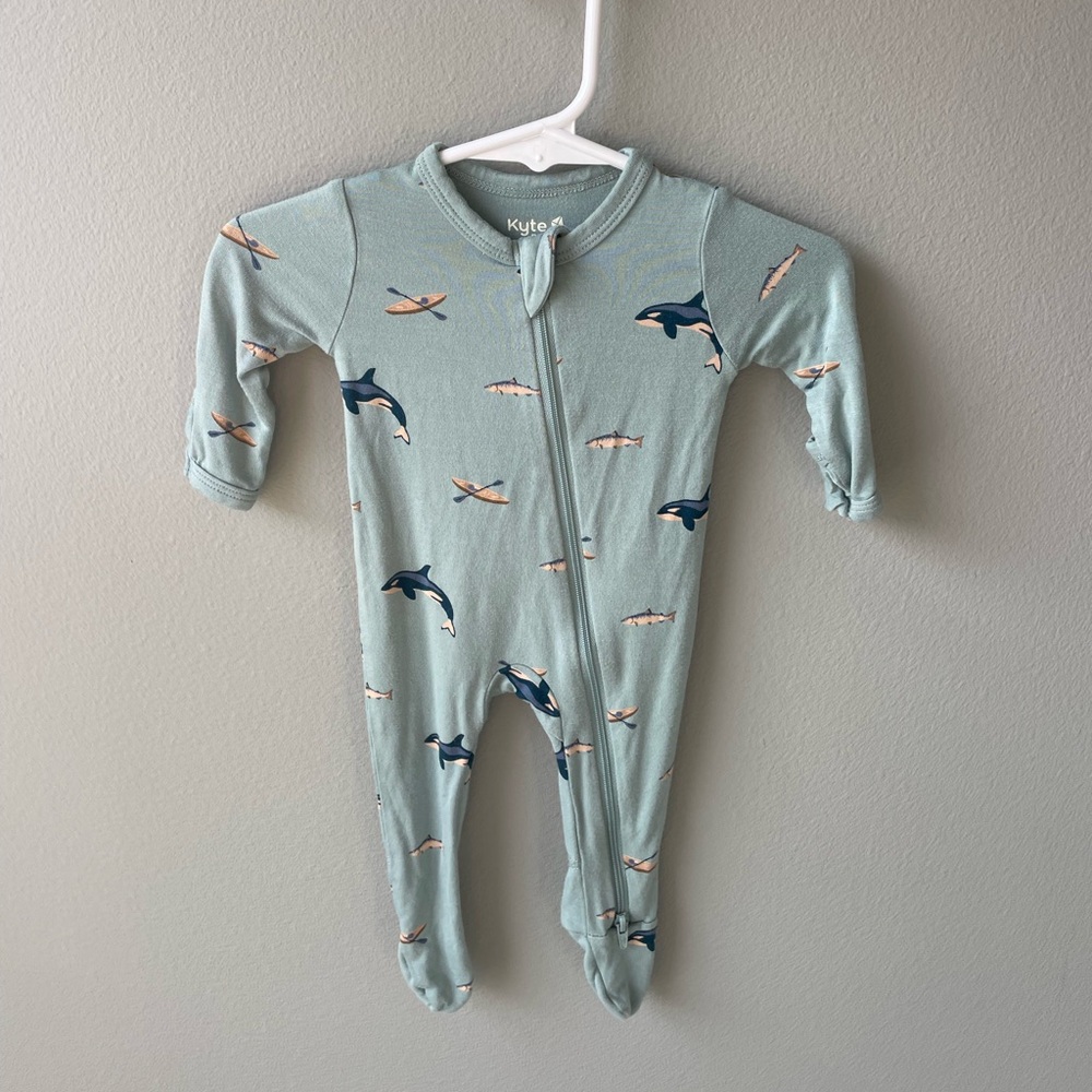 Kyte Baby Bamboo Zip Footie in Print Coastline - Unisex Whales and Kayaks